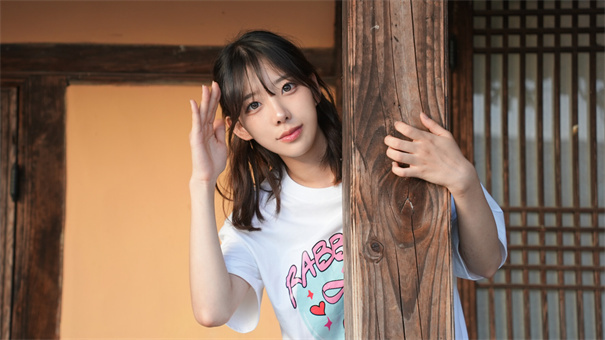 夏日美女欧巴请和我恋爱吧